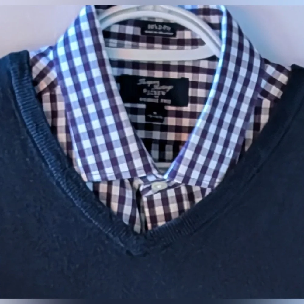 J.Crew Men’s V-Neck Cashmere Sweater Men’s Large Dark Blue